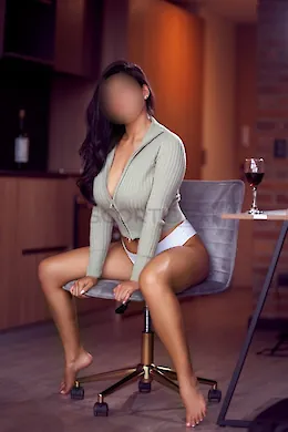 Angelica - picture 1 of 6