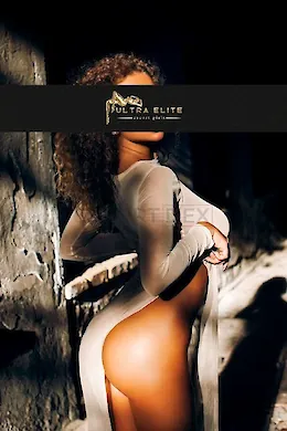 Helen - picture 1 of 6