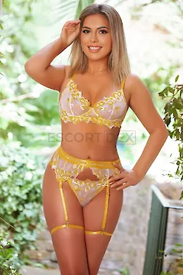 Donna - picture 1 of 6