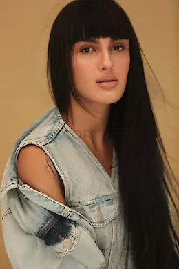 Giovanna - picture 1 of 6