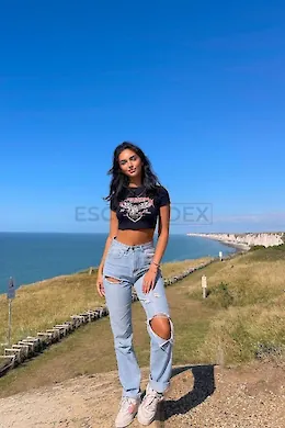 RUSTY - picture 1 of 6