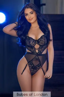 Olivia - picture 1 of 3