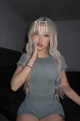 KATE - picture 1 of 4