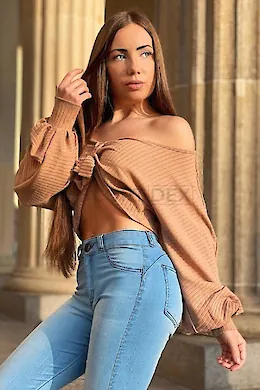 JOYCE - picture 1 of 6