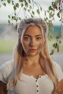 MARISHKA - picture 1 of 6