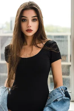 MIMI - picture 1 of 6