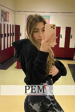 Lora - picture 5 of 6