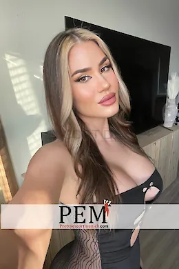 Roxanne - picture 2 of 6