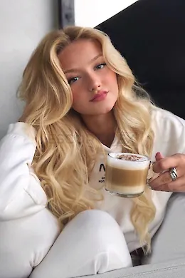 HANA - picture 1 of 6