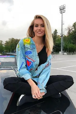 DZHANNET - picture 1 of 7