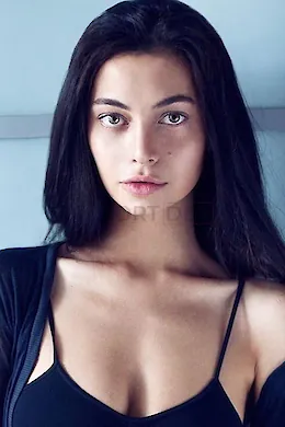 DONELLA - picture 1 of 6