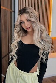 DEEPTI available in Paris