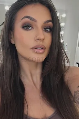 TRIXIE - picture 1 of 7