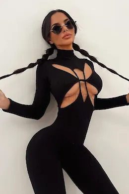 MARLA - picture 1 of 7