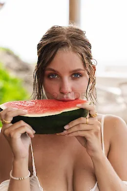 DEVIKA - picture 1 of 6