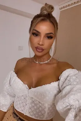 Billie - picture 1718717020 of 5