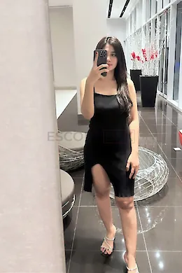 Shahira - picture 1 of 5