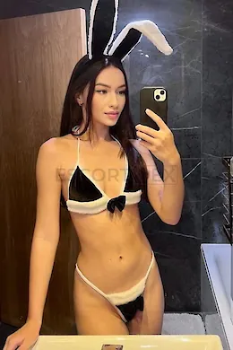 Nora - picture 13 of 6