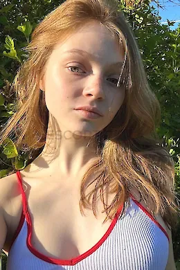 APARNA - picture 1 of 6