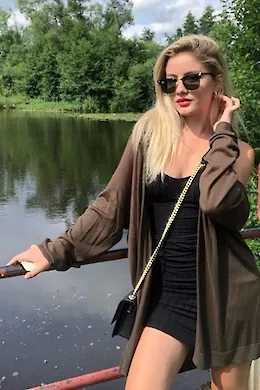 MANINI - picture 1 of 7