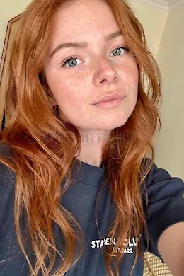 Alice - picture 1 of 6