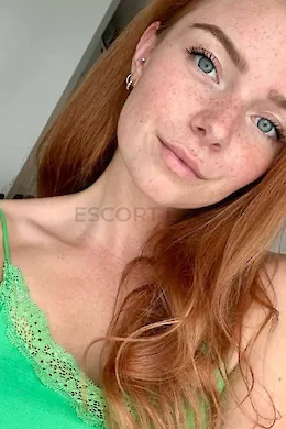 Alice - picture 1 of 6