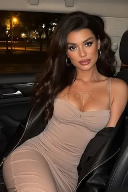 MADONNA - picture 6 of 7