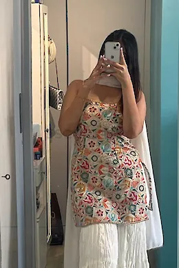 Roshni - picture 1 of 4