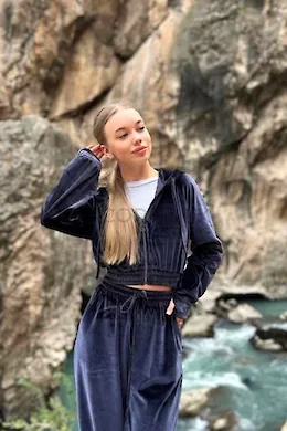 Ariadna - picture 1 of 6