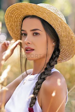 ZISKA - picture 1 of 7