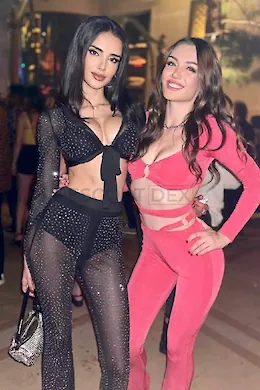 Linda and Mia - picture 1 of 6