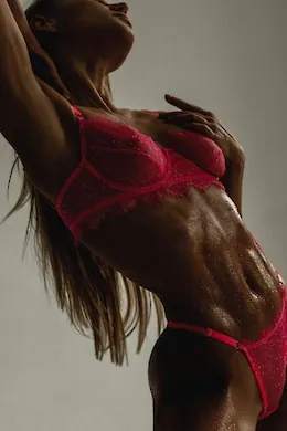 Thea - picture 1 of 6