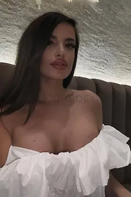 Dora - picture 1 of 6