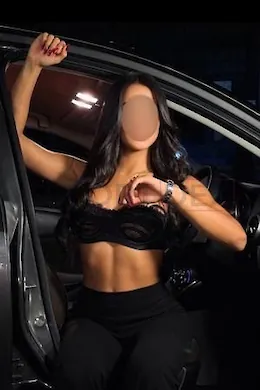 Aida Escortss - picture 1 of 5