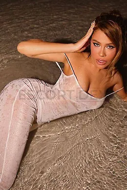 Belissa - picture 1 of 6