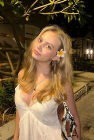 Madeline available in Istanbul