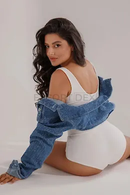 Azi - picture 1 of 7