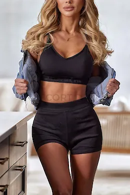 Roberta - picture 1 of 8