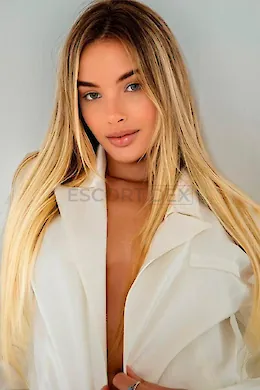 Isinya - picture 1 of 6