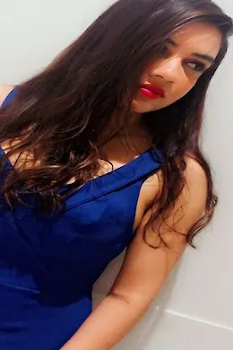 Renu Kaur - picture 1 of 3