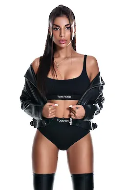 Theresa - picture 1 of 9