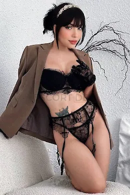 Hilaria - picture 6 of 6