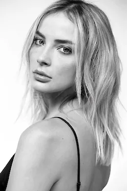 Carmina - picture 1 of 9