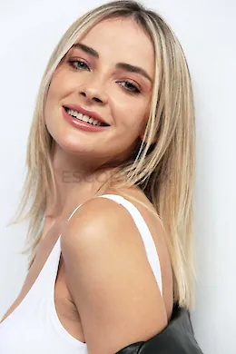 Carmina - picture 1 of 9