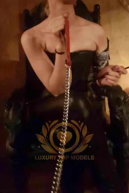 isabel - picture 1 of 6