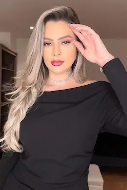 Mavie - picture 1 of 9