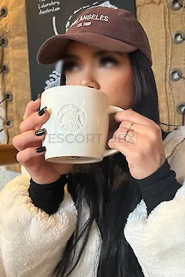 Aleyna - picture 1 of 7