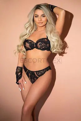 Roxy Escortss - picture 501 of 3