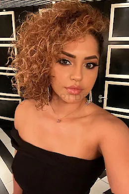 Beatriz - picture 2 of 6