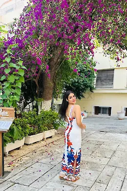 Emily - picture 1 of 3